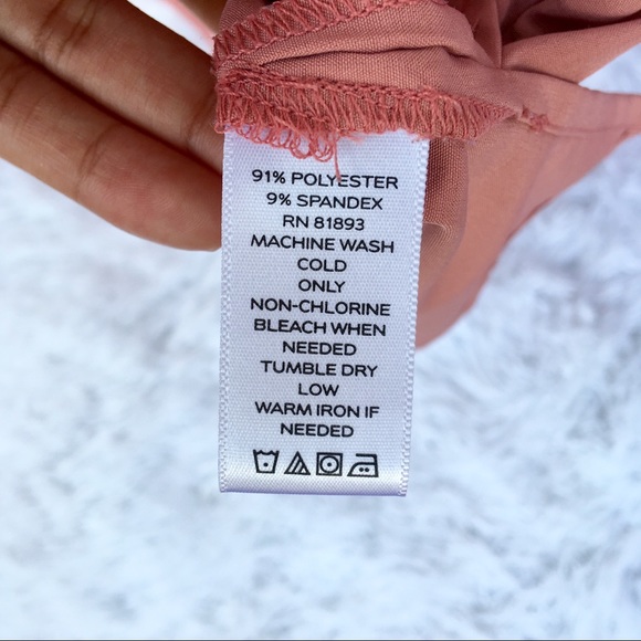 ✨ Denim & Co. Blouse ✨ - Picture 8 of 8